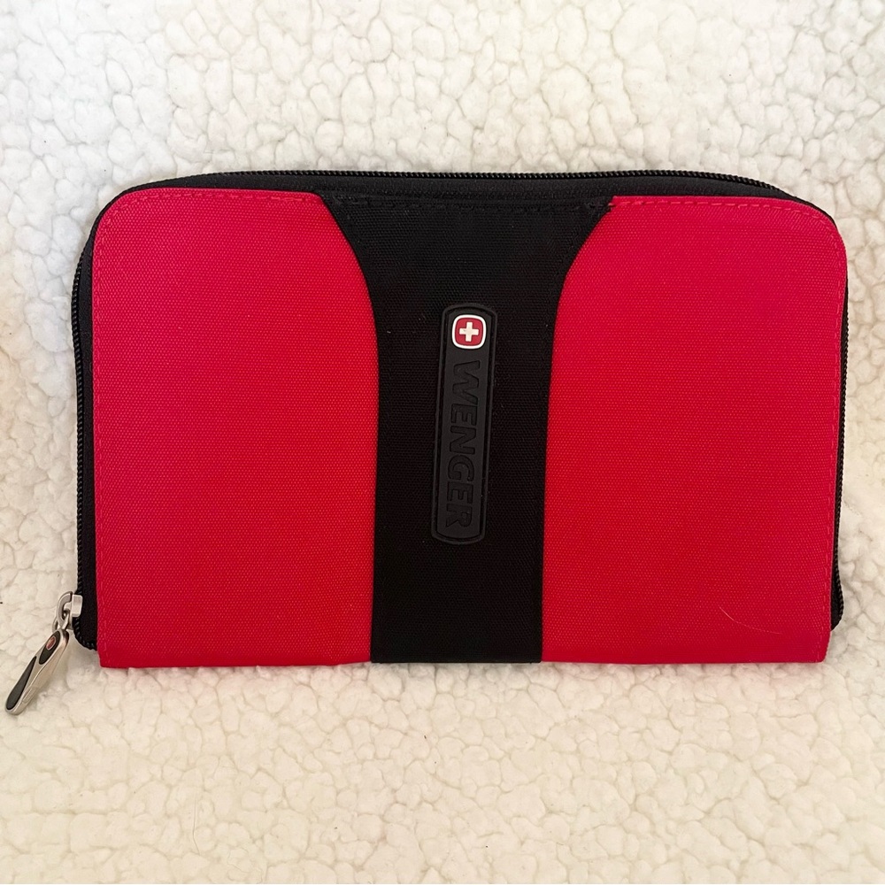 NWOT Wenger Swiss Army Travel Case